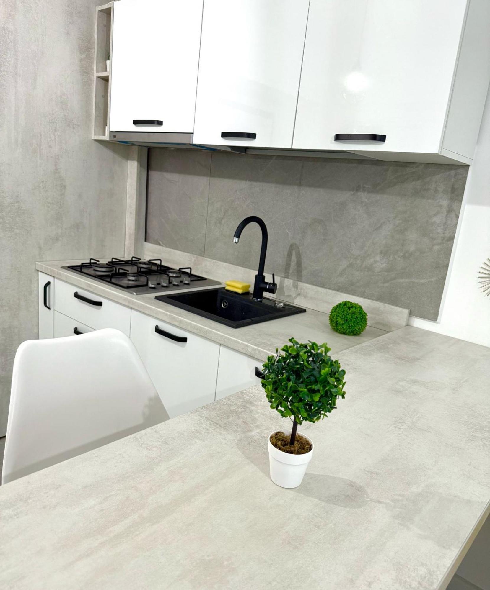 Apartamento Sky View - Free Parking Iasi Exterior foto